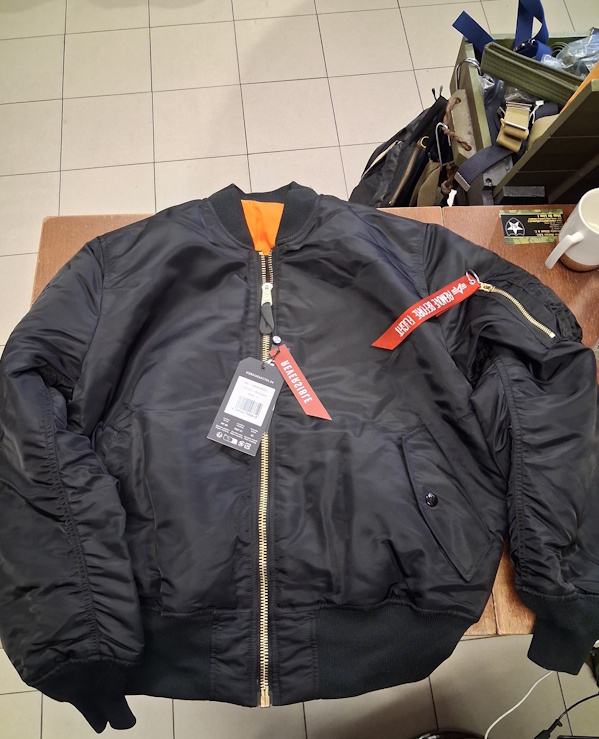 Alpha Industries Bomber MA-1 (HERITAGE) Black - immagine 2